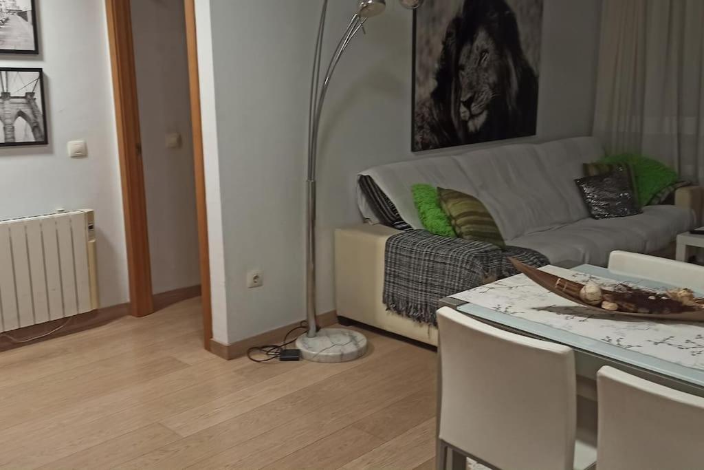 Atico En Paiporta Con 2 Grandes Terrazas Apartment Valencia Bagian luar foto