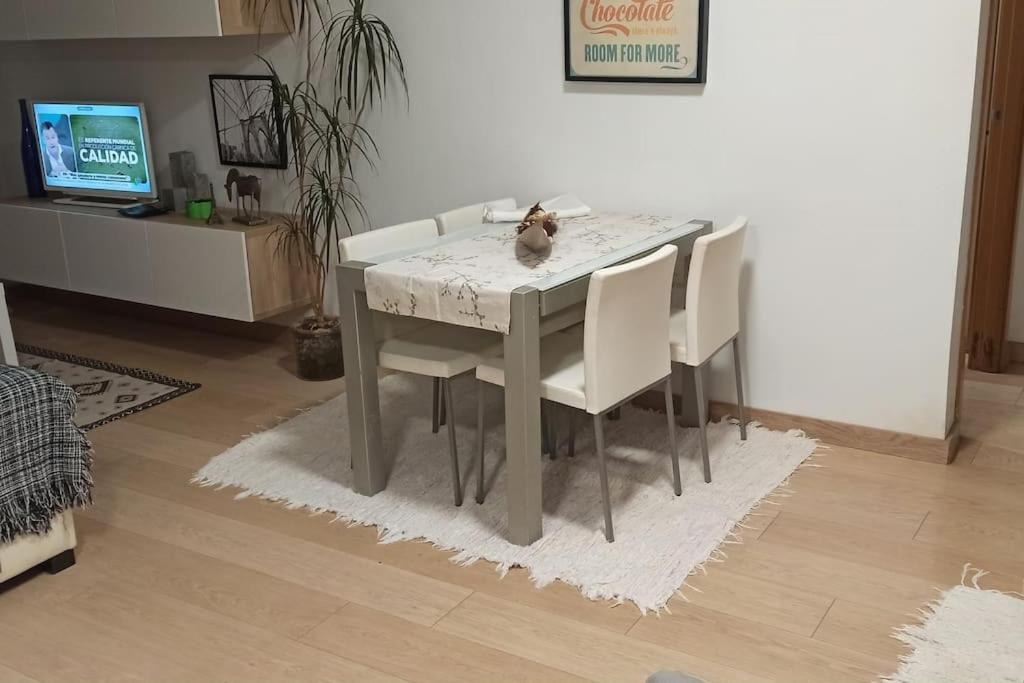Atico En Paiporta Con 2 Grandes Terrazas Apartment Valencia Bagian luar foto